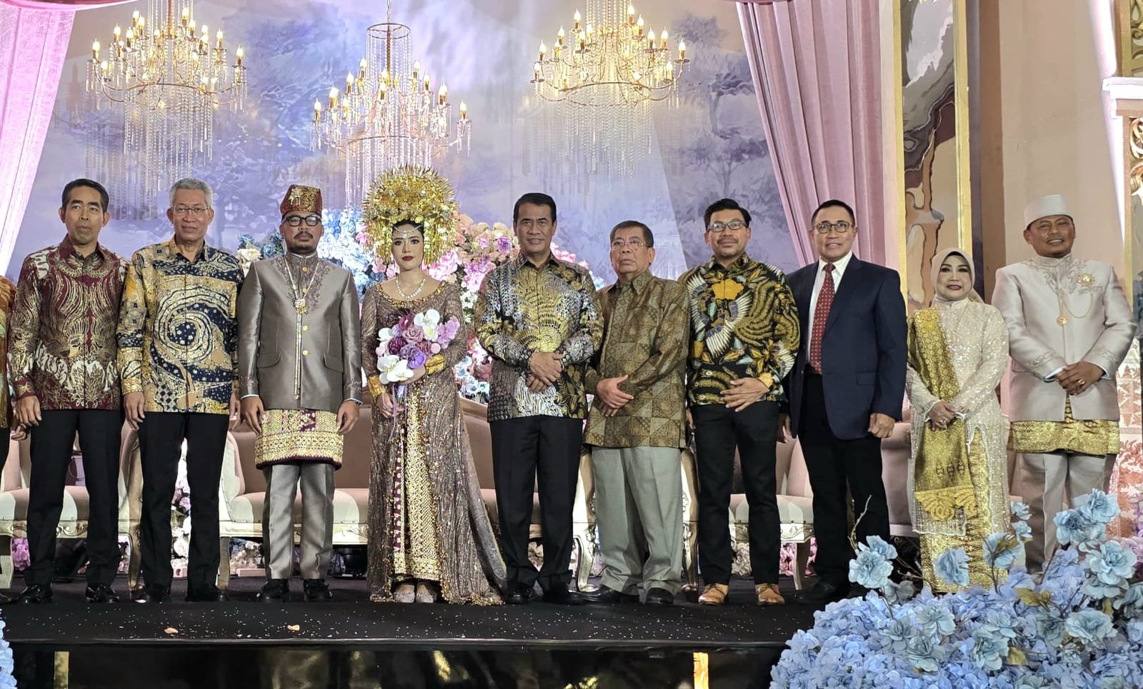 Resepsi Pernikahan Anak Agus Salim Rabang (Wakil Bendahara Umum BPP KKSS) yang dihadiri Ketua Umum KKSS, Andi Amran Sulaiman di Hotel Borobudur